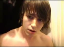 Wank in wardrobe with big cumshot